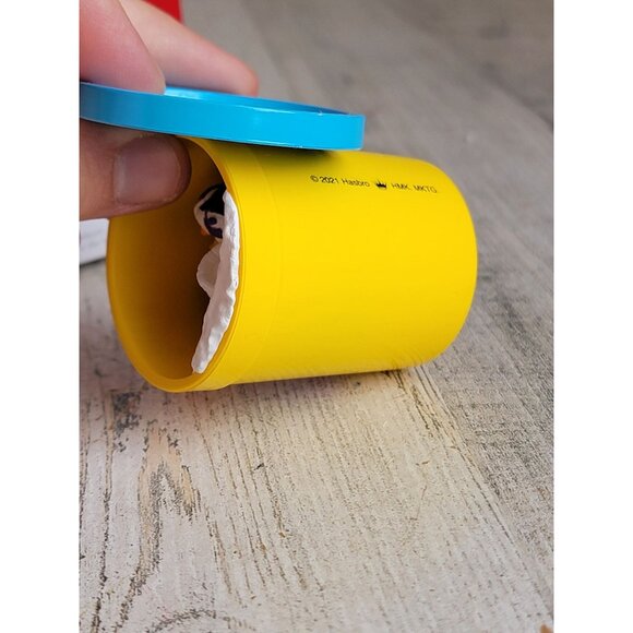 Hallmark Play-Doh penguin Hasbro ornament Xmas - Picture 6 of 8